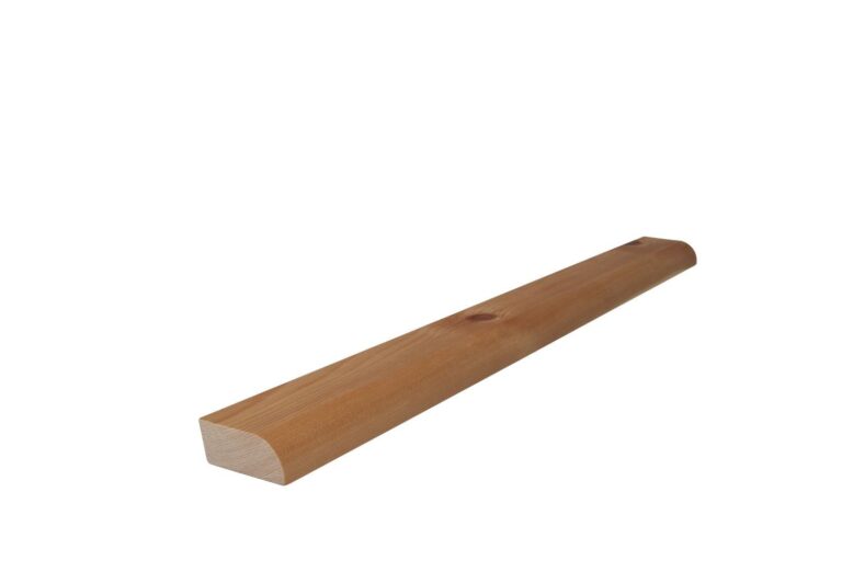 18 mm x 45 mm Scheuerleiste Kiefer ästig abgerundet (Bild 1)