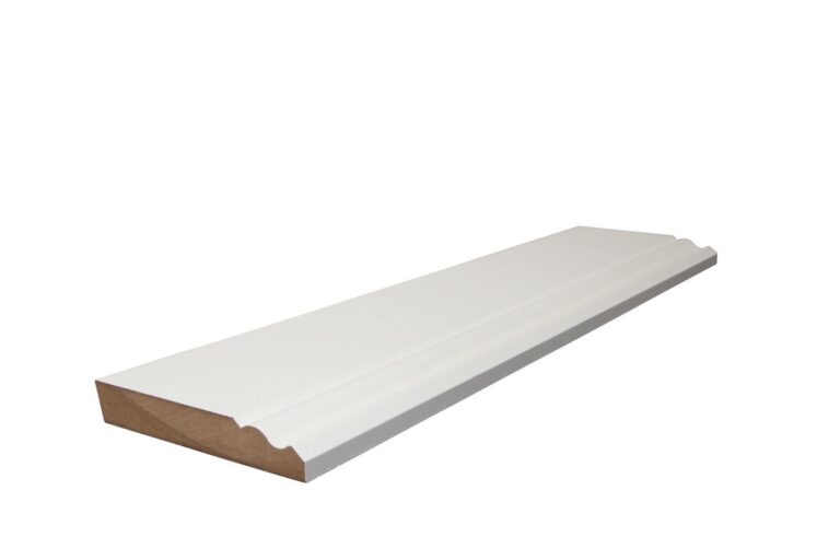 19 mm x 118 mm Scheuerleiste MDF weiß lackiert mit großem Karniesprofil (Bild 1)