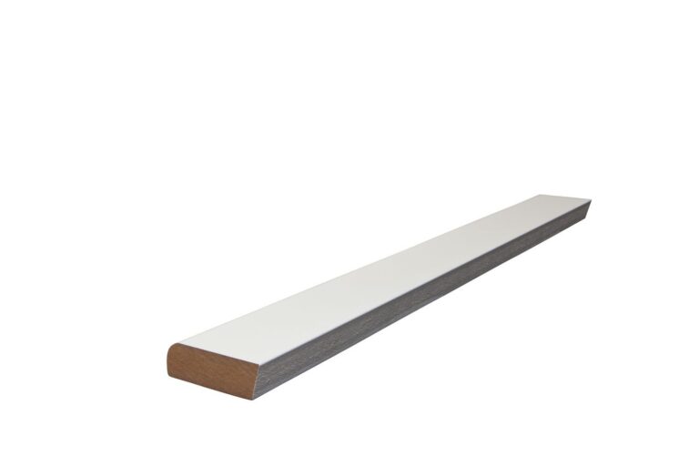 19 mm x 58 mm Scheuerleiste MDF weiß lackiert abgerundet (Bild 1)