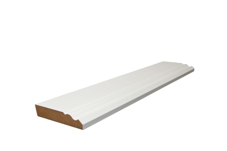 19 mm x 98 mm Scheuerleiste MDF weiß lackiert mit großem Karniesprofil (Bild 1)