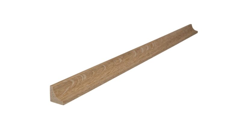 20 mm x 20 mm Hohlkehlleiste Eiche (Bild 1)