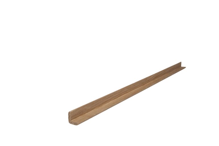 20 mm x 20 mm Winkelleiste Eiche (Bild 2)