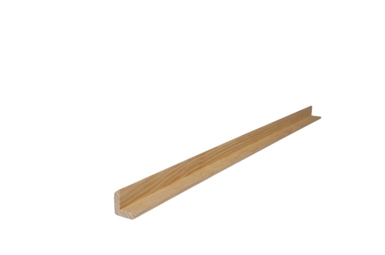 23 mm x 23 mm Winkelleiste Kiefer (Bild 2)
