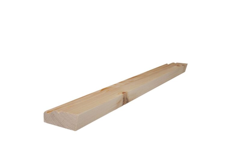25 mm x 68 mm Scheuerleiste Kiefer ästig mit großem Karniesprofil (Bild 1)