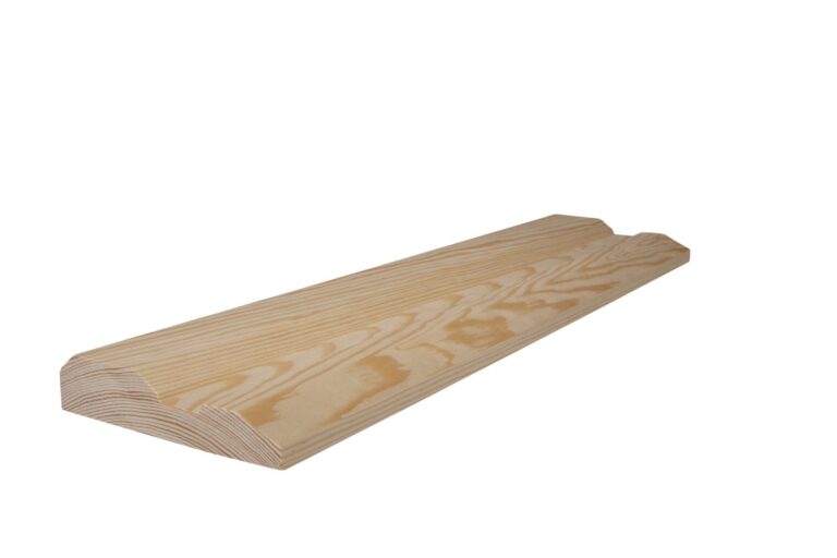 28 mm x 130 mm Türbekleidung Sockelstück Kiefer (Bild 1)