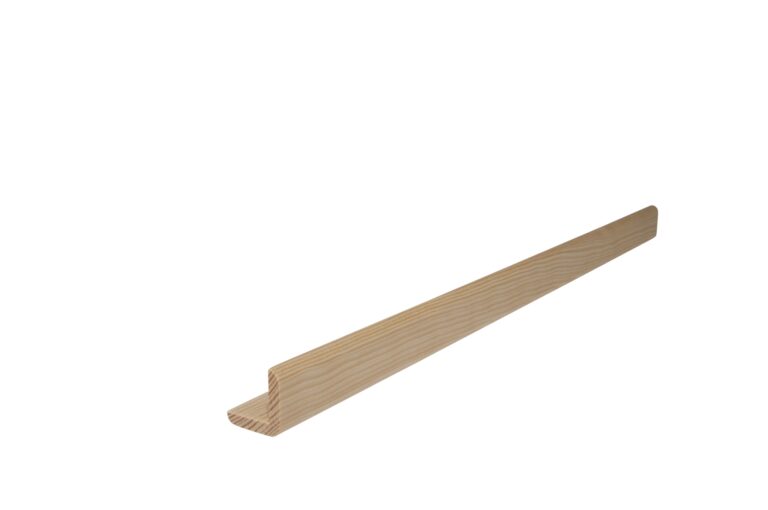 30 mm x 30 mm Winkelleiste Kiefer (Bild 1)