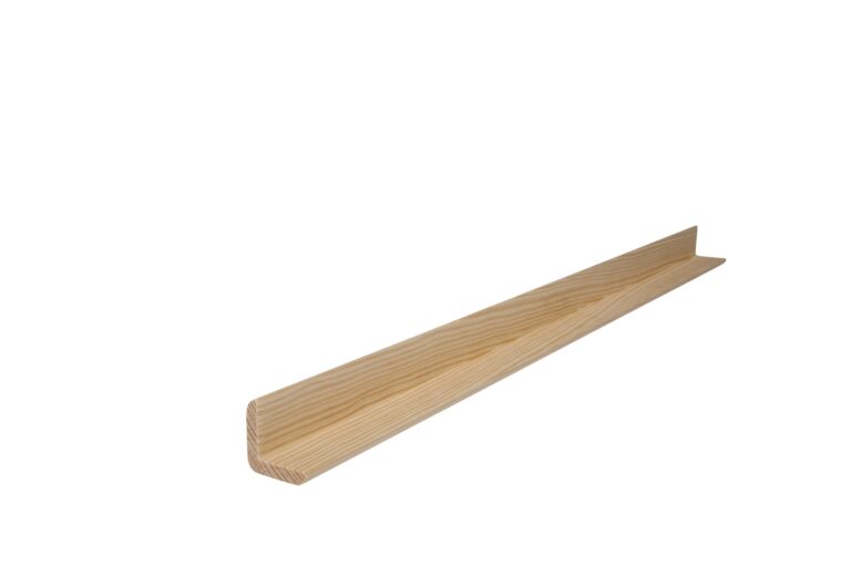 30 mm x 30 mm Winkelleiste Kiefer (Bild 2)