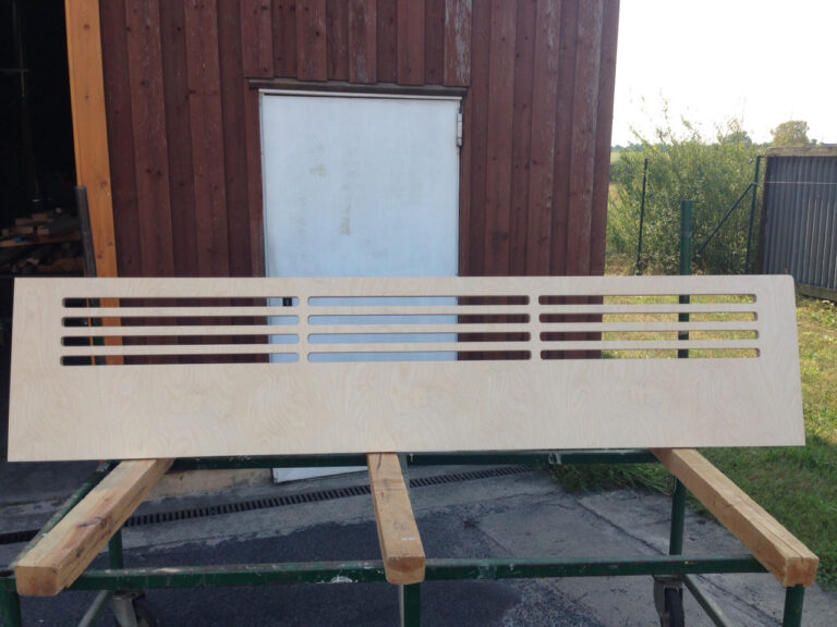 Heizkörperverkleidung Birke (Bild 2)